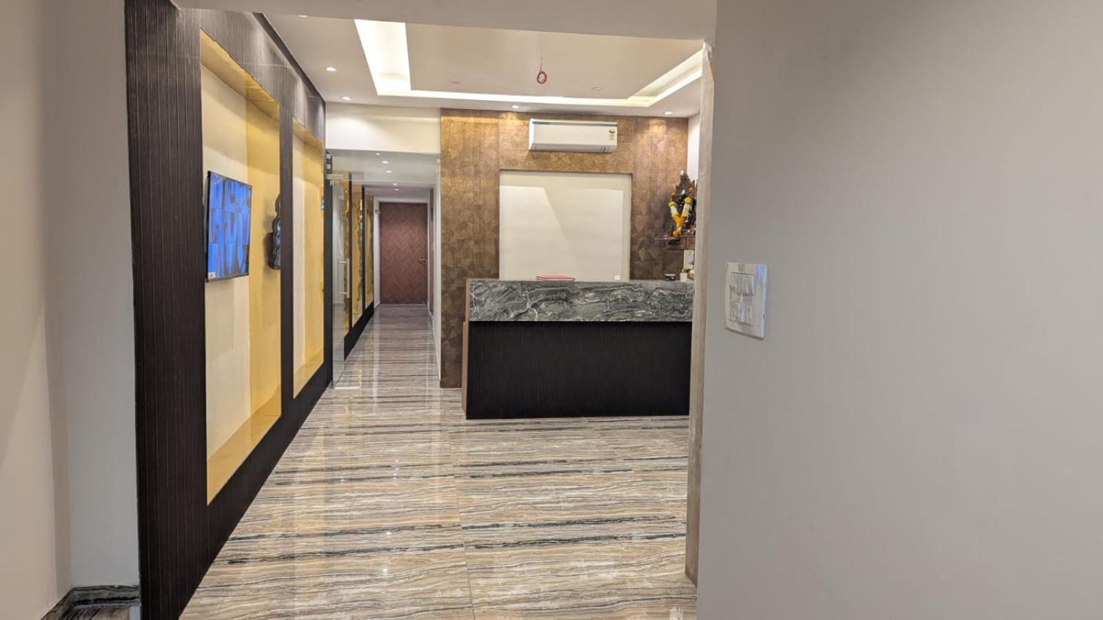 Hotel Silver Park Mumbai Exterior photo