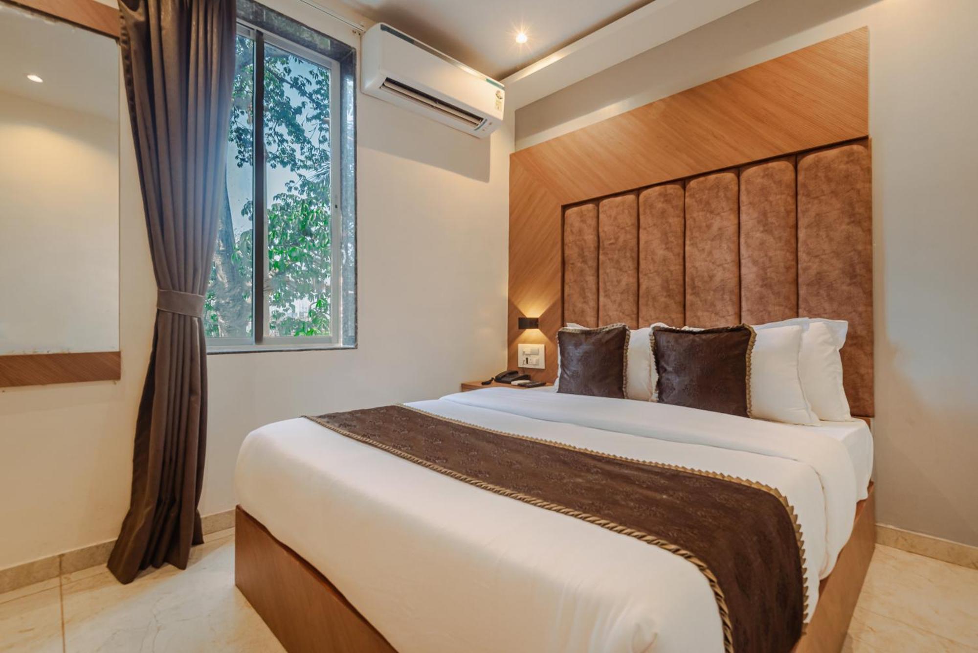 Hotel Silver Park Mumbai Exterior photo
