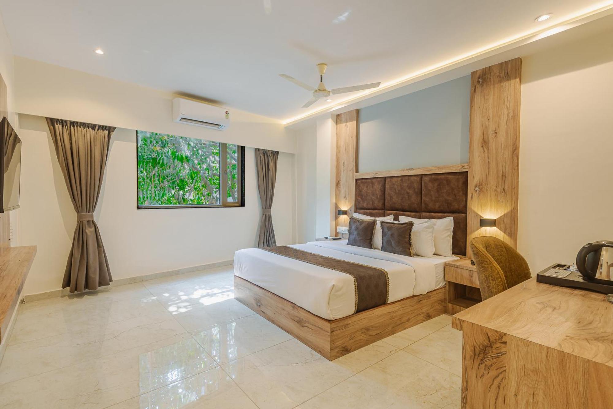 Hotel Silver Park Mumbai Exterior photo